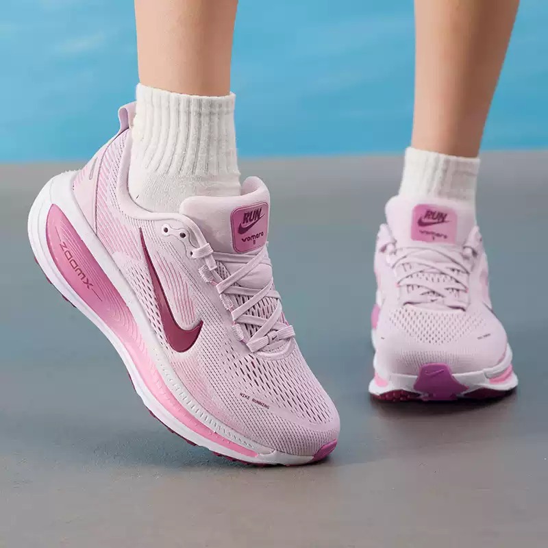 Lightweight Road Running Shoes - 나이키 여성용 신발, 정품, 가벼운 무게,