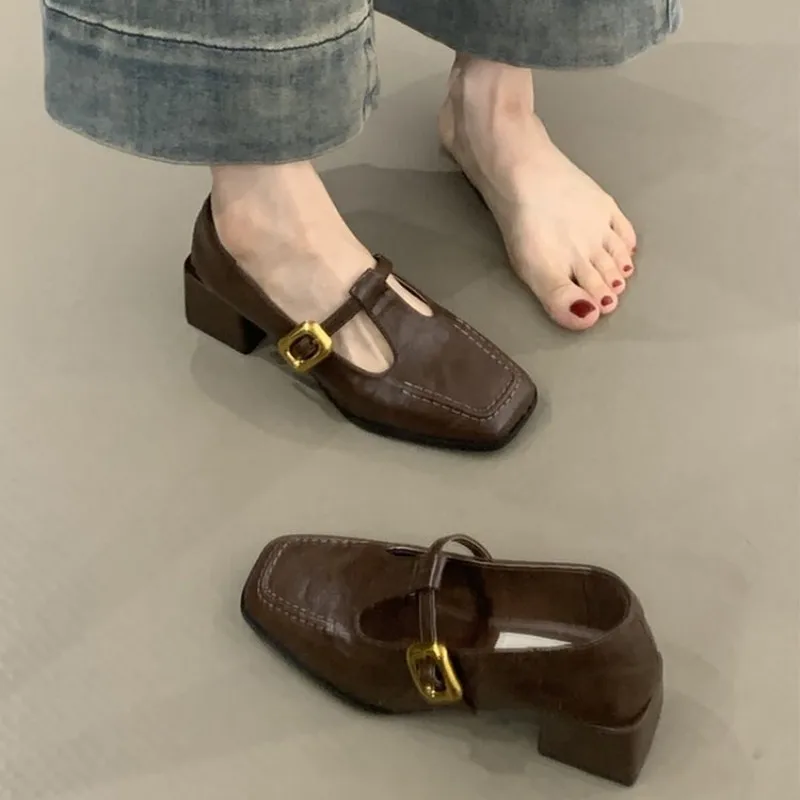 Heels - 여성용 사각 앞코, T자 스트랩, 메리