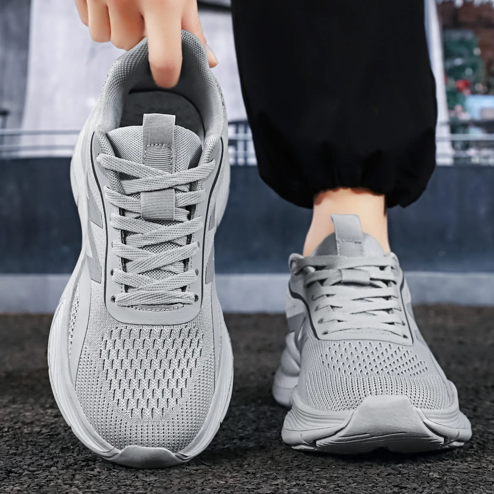 남성용 메시 소재 러닝 스니커즈, 가벼운 무게, 통기성 - Shock Absorbing Gym Trainers 리뷰 및 가격